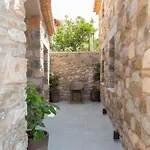 Petra No2
