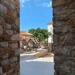 Petra No2 *