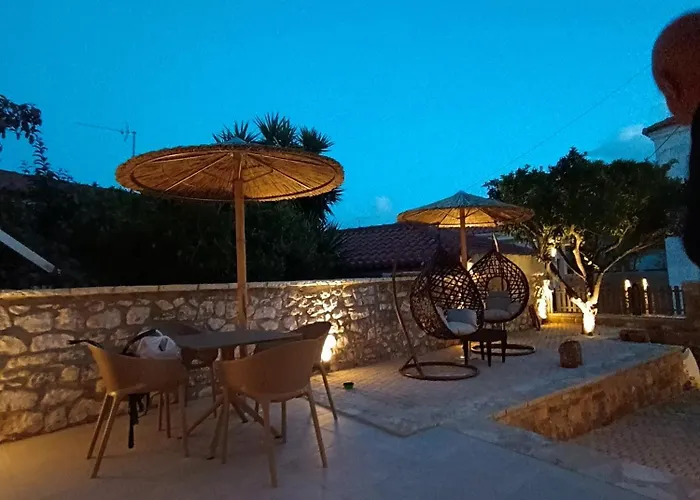 Appartement Petra No2 *