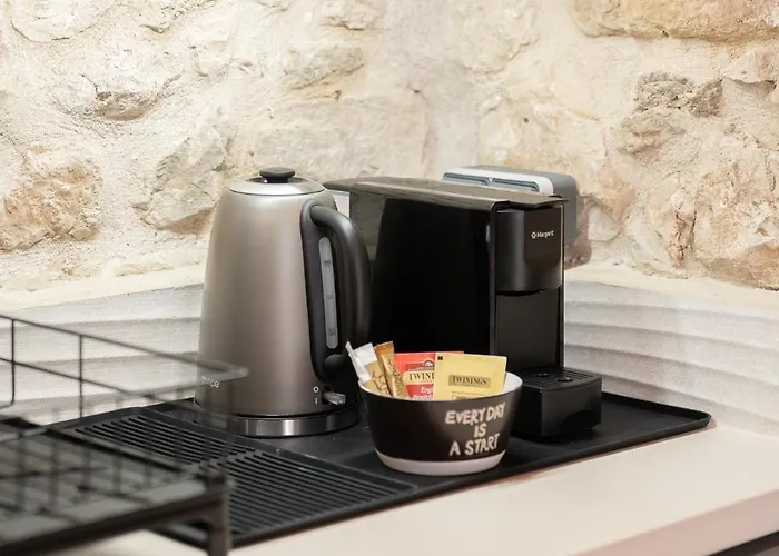 Petra No2 아파트 메토니